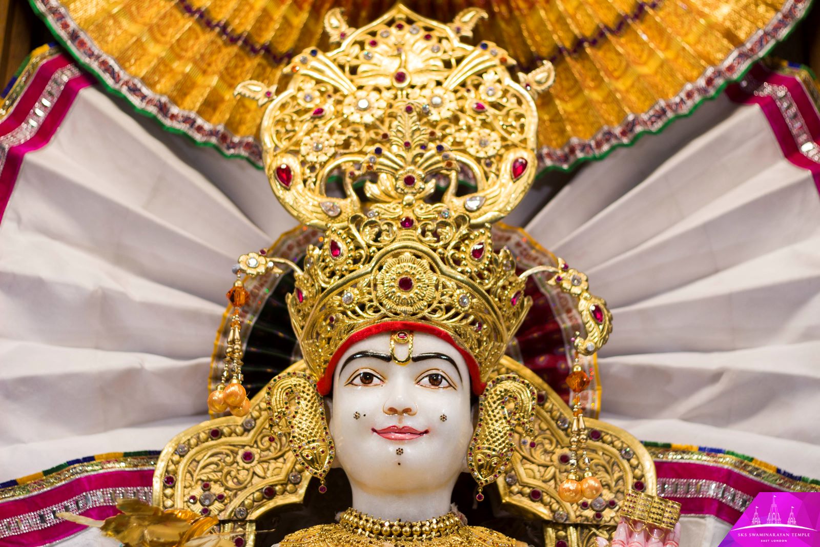 ©1987-2017 SKS Swaminarayan Temple East London